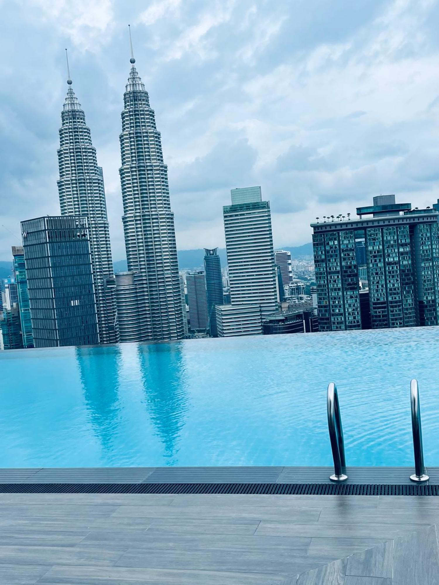 Апартаменты Klcc Platinum 2 By Hibernate Куала-Лумпур Экстерьер фото