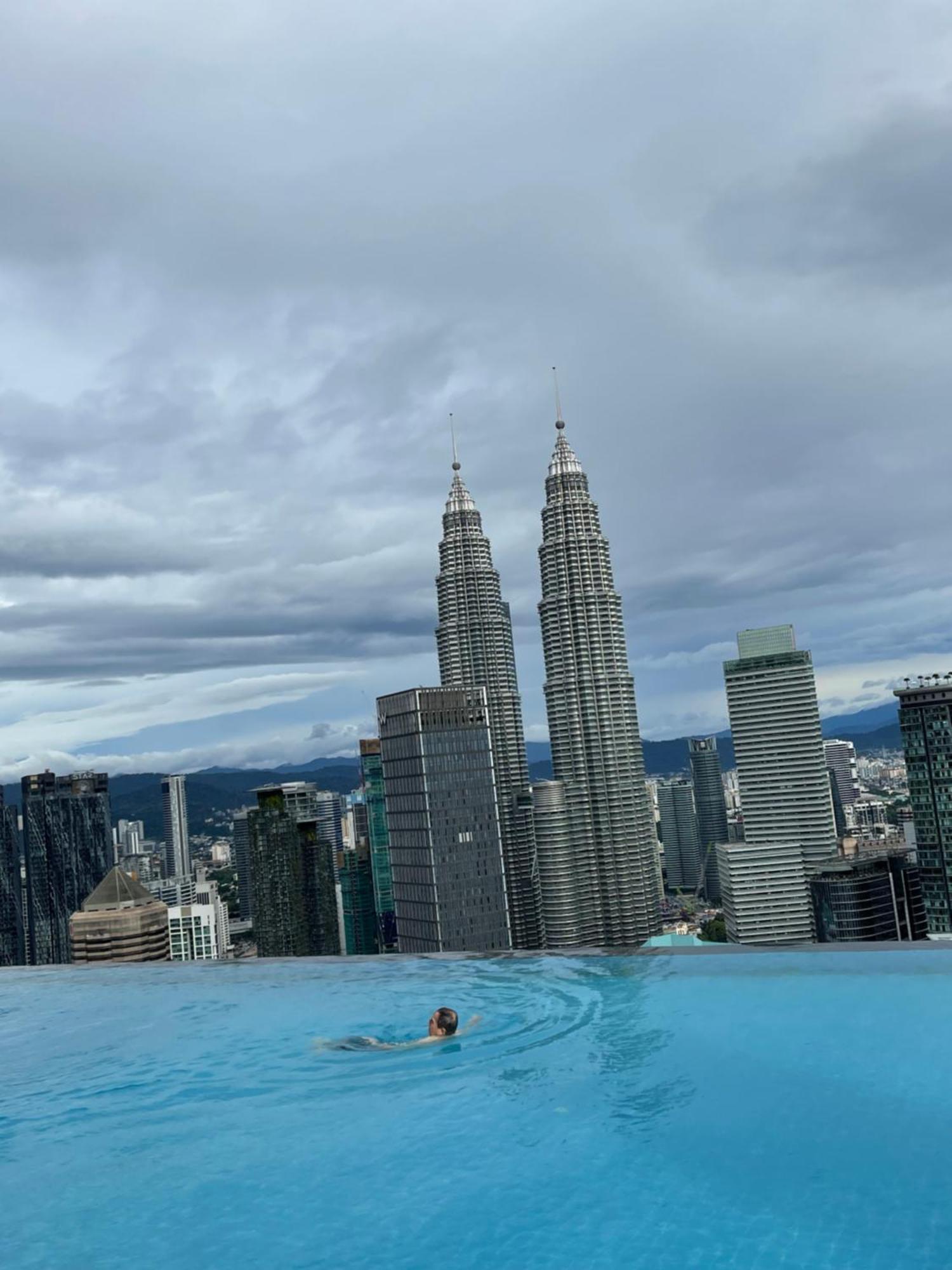 Апартаменты Klcc Platinum 2 By Hibernate Куала-Лумпур Экстерьер фото